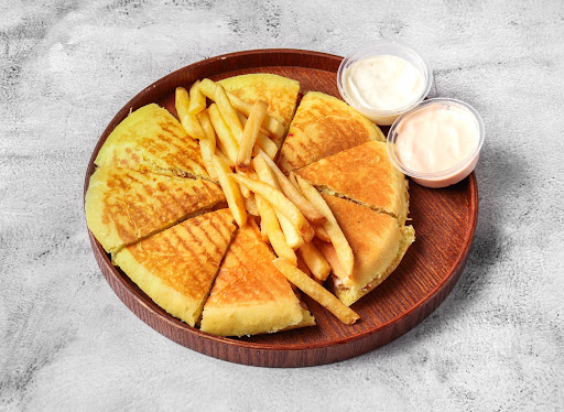 مائده الفطائر