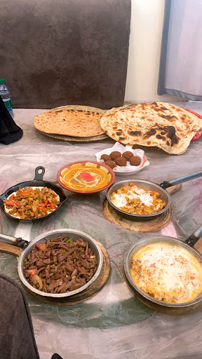 عريكة حسن للأكلات الشعبية ( أكنان العائلة )