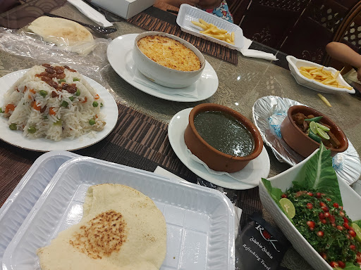 فندق و مطعم المجد بيتش