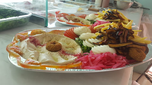 مطعم زاد فطور شامي وبيتزا