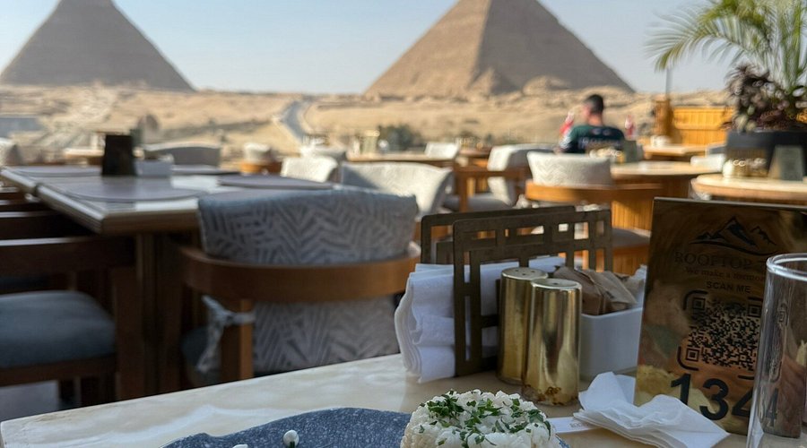 أفضل المطاعم في العالم: دليل شامل وأراء الزبائن